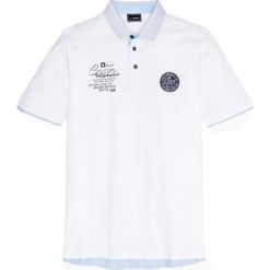 Shirt polo z podwójnym kołnierzykiem bonprix biały. Koszulki polo męskie marki bonprix. Za 32.99 zł.