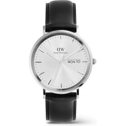 Daniel Wellington Mężczyźni zegarek Daniel Wellington Classic Day Display srebrny - stal nierdzewna i skóra Zegarki męskie 1 ct Męskie. Szare zegarki męskie Daniel Wellington, z materiału, srebrne. Za 795.99 zł.