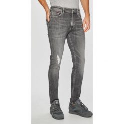 Tommy Jeans - Jeansy Simion. Jeansy męskie marki bonprix. Za 499.90 zł.