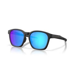 Okulary przeciwsłoneczne Oakley Shackle. Czarne okulary przeciwsłoneczne męskie Oakley, bez wzorów, sportowe. Za 743.00 zł.