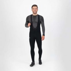 Spodnie sportowe męskie Rogelli PERANO, ocieplane. Czarne długie spodnie sportowe męskie Rogelli, bez wzorów, rowerowe. Za 259.00 zł.