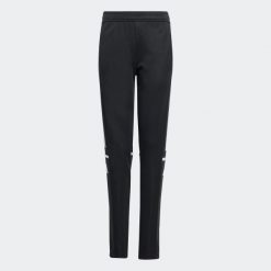 Spodnie piłkarskie ADIDAS Squadra 25 treningowe. Białe długie spodnie sportowe męskie ADIDAS, bez wzorów, na fitness i siłownię. Za 119.99 zł.