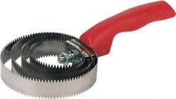 Kerbl Kerbl Zgrzebło spiralne dla koni i bydła, śr. 10,5 cm. Golarki męskie KERBL. Za 23.87 zł.
