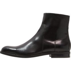Vagabond GRAFTON Botki black. Buty zimowe męskie marki Vagabond. W wyprzedaży za 561.75 zł.