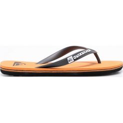 Quiksilver - Japonki. Różowe klapki i japonki męskie Quiksilver. W wyprzedaży za 59.90 zł.