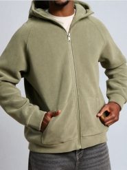 Bluza rozpinana z kapturem - zielony. Zielone bluzy rozpinane męskie Sinsay, l, bez wzorów, bez ramiączek, z kapturem. Za 99.99 zł.