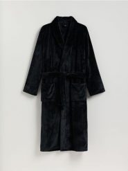 Szlafrok z paskiem - czarny. Czarne szlafroki męskie Reserved, l, bez wzorów, z dzianiny, bez kaptura. Za 169.99 zł.