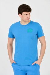 LA MARTINA Błękitny t-shirt z dużym logo. Niebieskie t-shirty męskie La Martina, m, bez wzorów, bez kołnierzyka, bez ramiączek. W wyprzedaży za 239.99 zł.