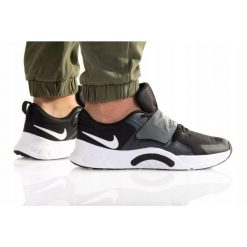 Buty do chodzenia Męskie Nike DH0606-001. Czarne buty treningowe męskie Nike, bez wzorów, z gumy, bez zapięcia, trekkingowe. Za 357.00 zł.