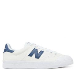 Trampki New Balance. Białe trampki męskie New Balance, bez wzorów, bez zapięcia. Za 269.99 zł.