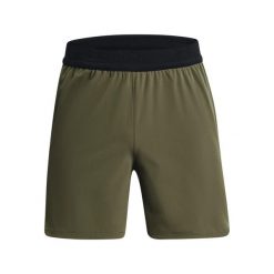 Szorty Under Armour Peak. Czarne szorty sportowe męskie Under Armour, bez wzorów, sportowe. Za 312.50 zł.