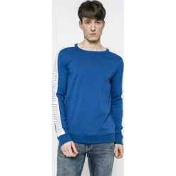 Review - Longsleeve. Szare koszulki męskie z długim rękawem Review, l, bez wzorów, z bawełny, bez kołnierzyka, bez ramiączek. W wyprzedaży za 49.90 zł.