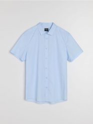 Koszula z krótkim rękawem - błękitny. Niebieskie koszule męskie Sinsay, l, bez wzorów, bez kołnierzyka, bez ramiączek. Za 29.99 zł.