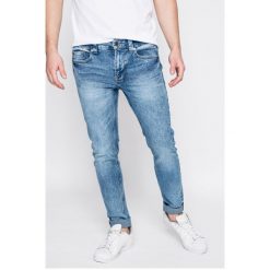 Only & Sons - Jeansy. Niebieskie jeansy męskie Only & Sons, z aplikacjami, z bawełny. W wyprzedaży za 69.90 zł.
