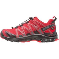 Salomon XA PRO 3D GTX Obuwie do biegania Szlak red dahlia. Buty do biegania męskie marki Salomon. Za 699.00 zł.