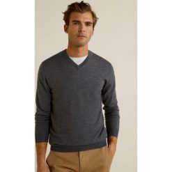 Mango Man - Sweter. Swetry męskie marki Mango Man. W wyprzedaży za 119.90 zł.