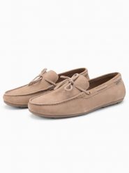Buty mokasyny męskie skórzane z rzemykiem i podeszwą driver - beżowe V1 - Rozmiar: 42. Brązowe mokasyny męskie Ombre Clothing, z materiału, bez zapięcia. W wyprzedaży za 139.99 zł.