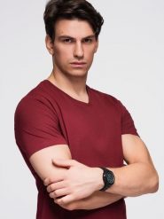 Bawełniana klasyczna męska koszulka z dekoltem w serek BASIC – bordowa V10 - Rozmiar: XL. Czerwone t-shirty męskie Ombre Clothing, m, bez wzorów, z bawełny, bez kołnierzyka, bez ramiączek. W wyprzedaży za 29.99 zł.