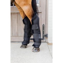 Zamknięte przednie getry dla koni Kentucky Protect Classic. Czarne legginsy męskie KENTUCKY HORSEWEAR, s, bez wzorów, do jazdy konnej. Za 517.50 zł.