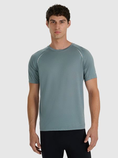 4F Koszulka do biegania szybkoschnąca męska - szara L. Szare t-shirty męskie 4f, l, bez wzorów, z materiału, klasyczne, bez ramiączek. W wyprzedaży za 99.99 zł.