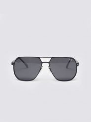 Okulary przeciwsłoneczne męskie czarne Suno 906. Czarne okulary przeciwsłoneczne męskie Big Star, bez wzorów, eleganckie, metalowe. Za 79.99 zł.