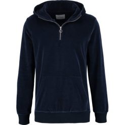 Samsøe & Samsøe ALFONSO Bluza z kapturem dark sapphire. Niebieskie bluzy z kapturem męskie Samsøe & Samsøe, z bawełny. W wyprzedaży za 383.20 zł.