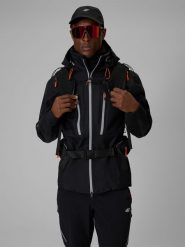 4F Kurtka trekkingowa membrana 20000 męska - czarna S. Czarne kurtki męskie 4f, l, bez wzorów, z materiału, bez ramiączek, bez kaptura. Za 899.99 zł.