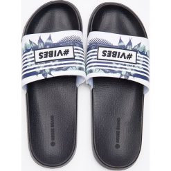 Klapki z tropikalnym printem - Biały. Klapki i japonki męskie House. Za 39.99 zł.