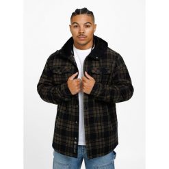 Kurtka męska Pitbull flanelowa z kapturem Pioneer. Brązowe kurtki męskie PITBULL, m, bez wzorów, bez ramiączek, z kapturem. Za 249.00 zł.