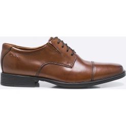 Clarks - Półbuty. Eleganckie półbuty męskie marki Clarks. W wyprzedaży za 219.90 zł.