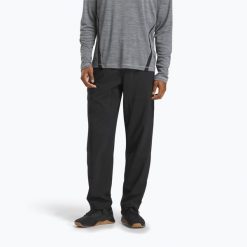 Spodnie treningowe męskie Reebok Id Train Woven Unlined. Czarne buty treningowe męskie REEBOK FITNESS, bez wzorów, na fitness i siłownię. W wyprzedaży za 161.50 zł.