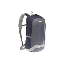Plecak turystyczny NH100 20 l. Plecaki męskie marki QUECHUA. Za 29.99 zł.