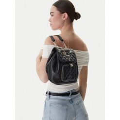 Plecak Guess. Czarne plecaki męskie Guess, z aplikacjami. Za 239.99 zł.