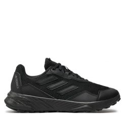 Buty do biegania adidas. Czarne buty do biegania męskie ADIDAS, bez wzorów, bez zapięcia, do biegania. Za 209.99 zł.