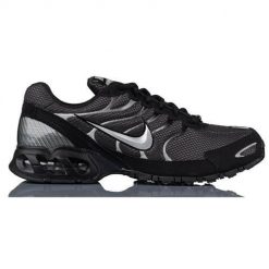 Buty do biegania męskie Nike Air Max Torch 4. Czarne buty do biegania męskie Nike, bez wzorów, z materiału, bez zapięcia, do biegania, nike air max. Za 547.00 zł.