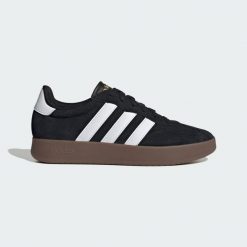 Buty Barreda. Białe buty trekkingowe męskie ADIDAS, bez wzorów, z tkaniny, bez zapięcia, trekkingowe. Za 226.99 zł.