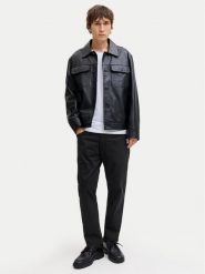 Jack & Jones Spodnie materiałowe Clark Finn 12293328 Czarny Regular Fit. Czarne spodnie na co dzień męskie Jack & Jones, bez wzorów, z bawełny. Za 209.99 zł.