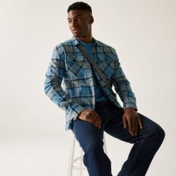 Koszula męska Spennith Shacket. Szare koszule męskie Regatta, m, bez wzorów, z bawełny, bez kołnierzyka, bez ramiączek. W wyprzedaży za 283.70 zł.