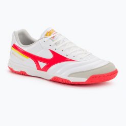 Buty piłkarskie męskie Mizuno Morelia Sala Classic IN. Białe buty sportowe na co dzień męskie Mizuno, m, bez wzorów, bez ramiączek, bez kaptura, do piłki nożnej. Za 199.99 zł.