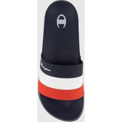 Klapki męskie Champion Slide All American. Białe klapki i japonki męskie CHAMPION, bez wzorów, z materiału. W wyprzedaży za 89.00 zł.