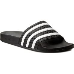 Klapki adidas - adilette 280947 Black1/Wht/Black1. Czarne klapki i japonki męskie ADIDAS, bez wzorów, ze skóry. W wyprzedaży za 119.00 zł.