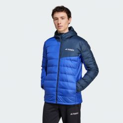 Kurtka Terrex Multi Light Down Hooded. Fioletowe kurtki męskie ADIDAS, s, bez wzorów, z materiału, sportowe, bez ramiączek, bez kaptura. Za 699.00 zł.
