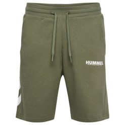 Szorty Hummel Legacy. Białe szorty sportowe męskie HUMMEL, bez wzorów, z bawełny, sportowe. Za 121.50 zł.