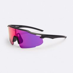 Okulary przeciwsłoneczne antypoślizgowe do biegania i kolarstwa kat.3 - unisex. Fioletowe okulary przeciwsłoneczne męskie ROCHEBRIN, bez wzorów, z materiału, sportowe. W wyprzedaży za 294.00 zł.