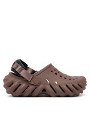 Crocs Klapki Echo Clog 207937 Brązowy. Brązowe klapki i japonki męskie Crocs, bez wzorów, z tworzywa sztucznego. Za 239.00 zł.