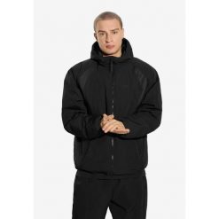 Kurtka turystyczna męska Prosto Contrast przejściowa. Czarne kurtki męskie Prosto., m, bez wzorów, bez ramiączek, bez kaptura. W wyprzedaży za 260.99 zł.