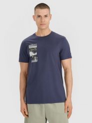 4F T-shirt regular z nadrukiem męski - szary S. Szare t-shirty męskie 4f, m, bez wzorów, z bawełny, bez kołnierzyka, bez ramiączek. Za 59.99 zł.