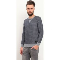 BLUZA NIEROZPINANA MĘSKA KLASYCZNA. Bluzy nierozpinane męskie marki TOP SECRET. W wyprzedaży za 39.99 zł.