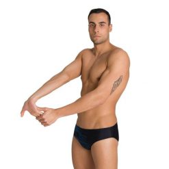 Kąpielówki slipy męskie na basen Arena Starry Brief. Czarne kąpielówki męskie ARENA, m, bez wzorów. Za 49.99 zł.
