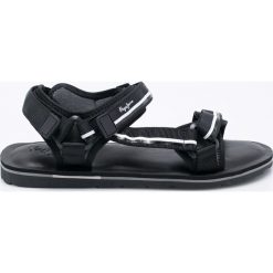 Pepe Jeans - Klapki/sandały PMS90051.999. Sandały męskie marki Pepe Jeans. W wyprzedaży za 159.90 zł.